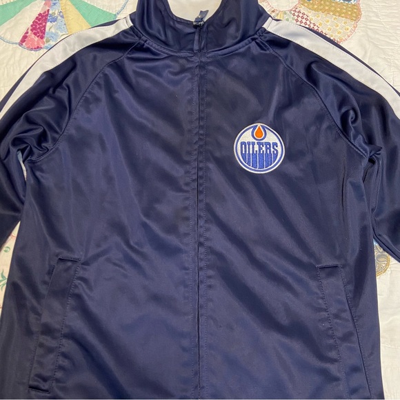 Edmonton Oilers zip up sweater kids 10/12 - Picture 4 of 7